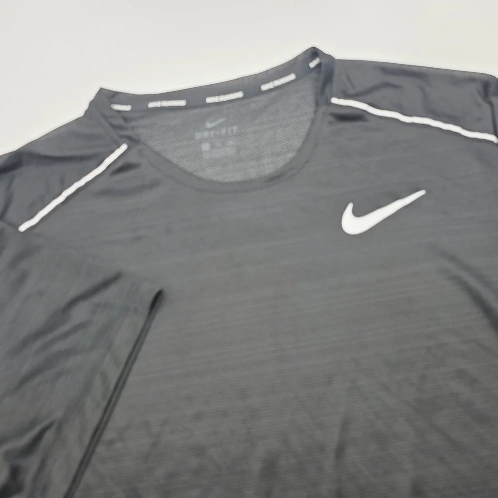 Nike Dri-FIT Miler‎ Men 2XL Short Sleeve Running Shirt Black Reflective AJ7565
